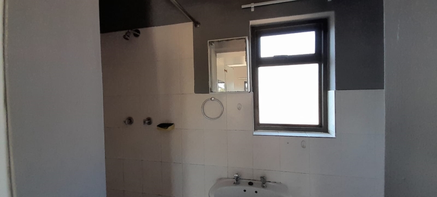 3 Bedroom Property for Sale in Dobson Western Cape
